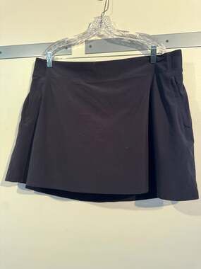 Athleta Fairway Golf Skort Black Size 20